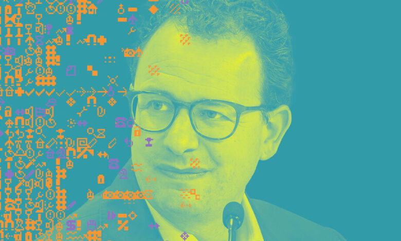 CEO of Anthropic, Dario Amodi on AI Endege avoiding AI Endem